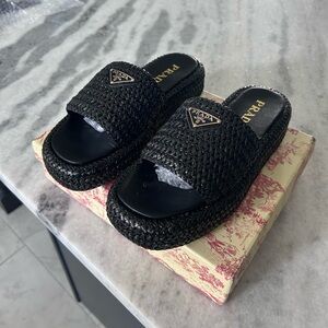 Raffia platform slide sandals sz 38